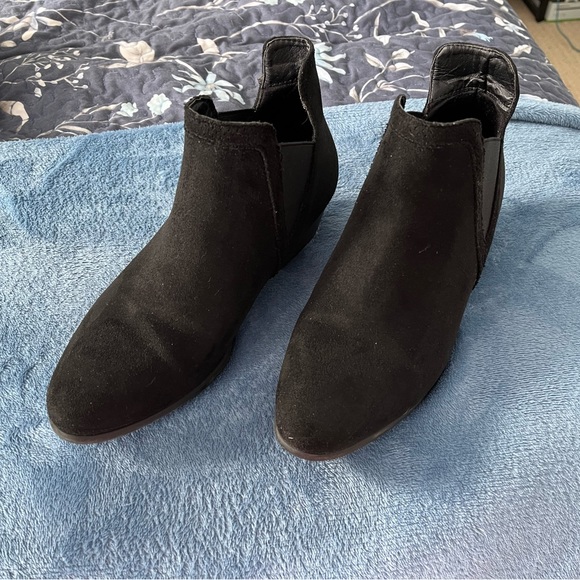 Women’ size 8 ankle boots - Picture 2 of 4